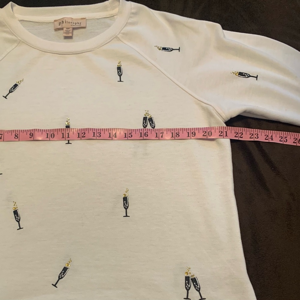 PHILOSOPHY ladies grayish white champagne decals sweatshirt Size S/P  VGUC - Picture 6 of 8